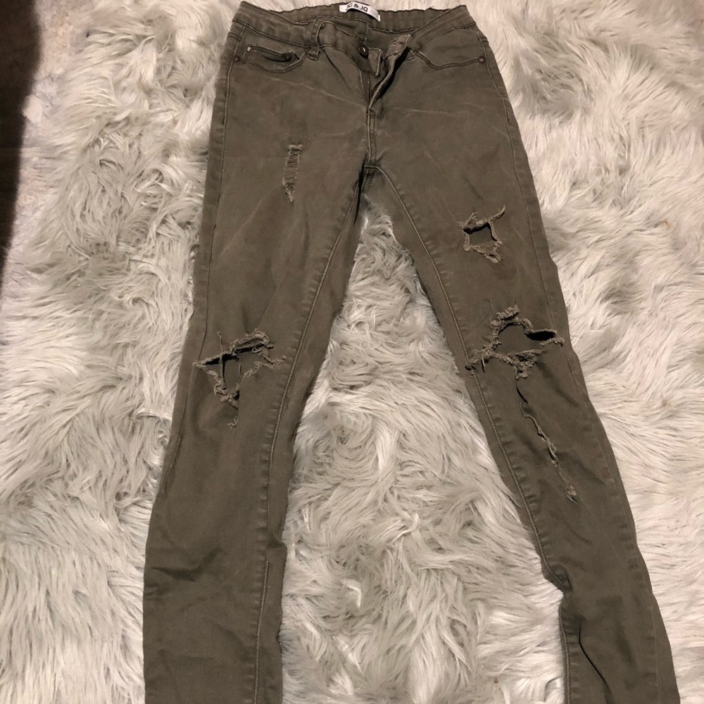 Green pants!